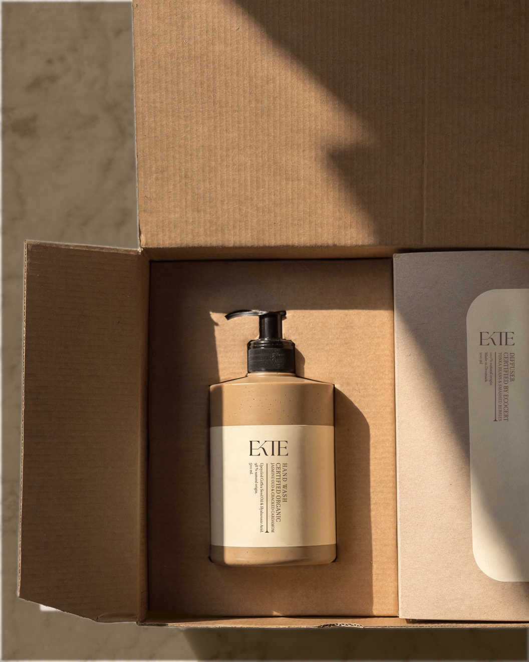 Gift Box Jasmine Oud & Cracked Cardamom