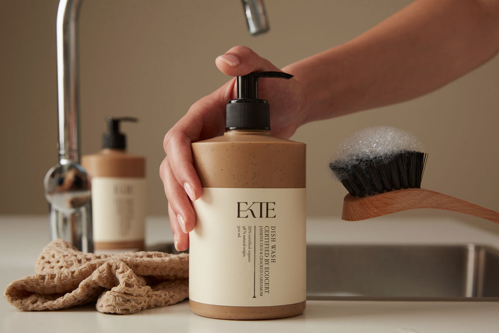 Hand & Dish wash Jasmine Oud & Cracked Cardamom